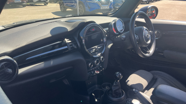 MINI Hatchback 1.5 Cooper II 3dr Petrol Hatchback